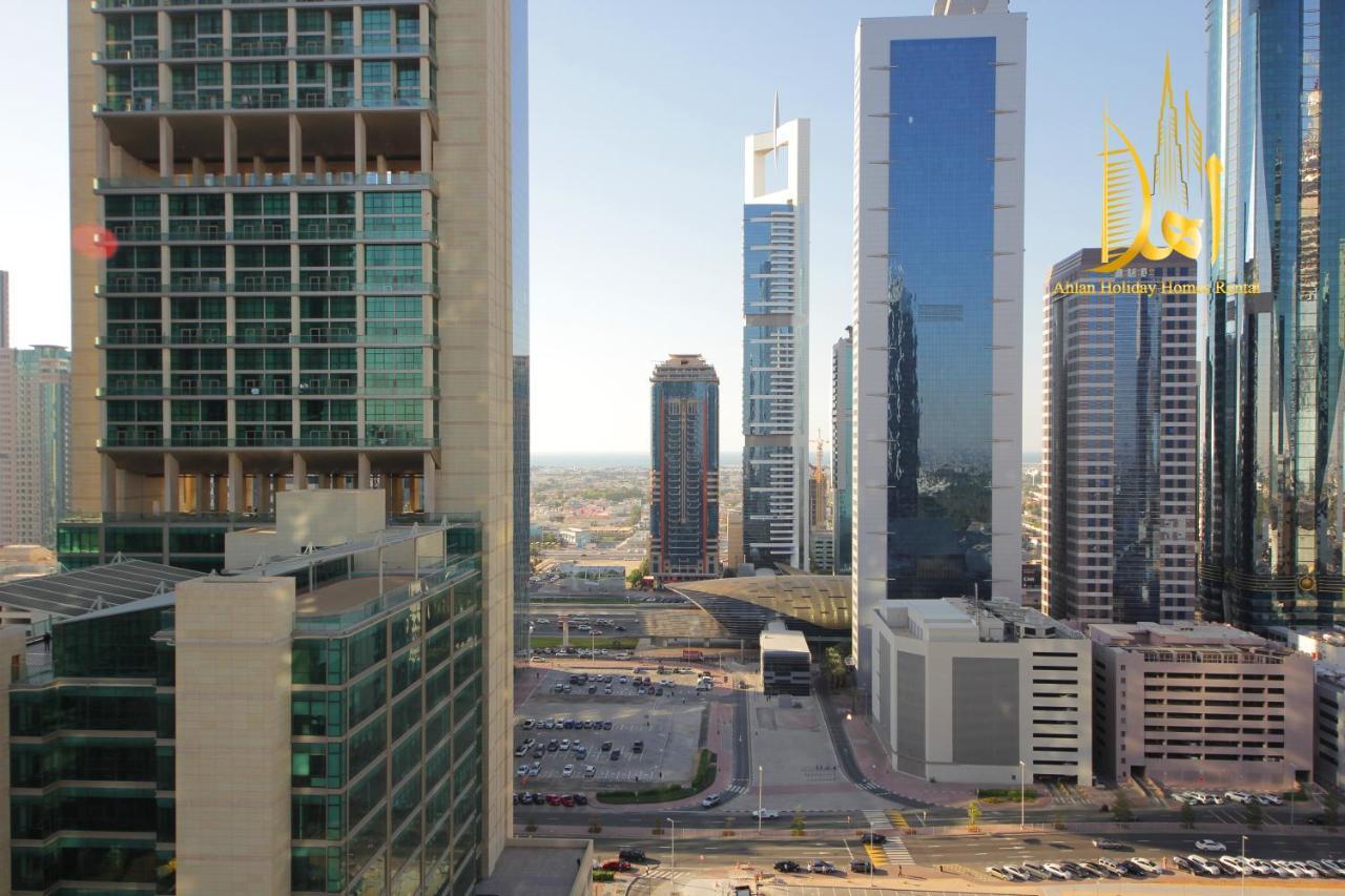 Ahlan Holiday Homes - Damac Park Towers Dubái Exterior foto
